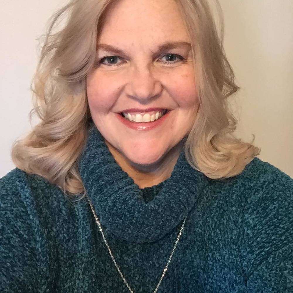 Meet your Posher, Leslie